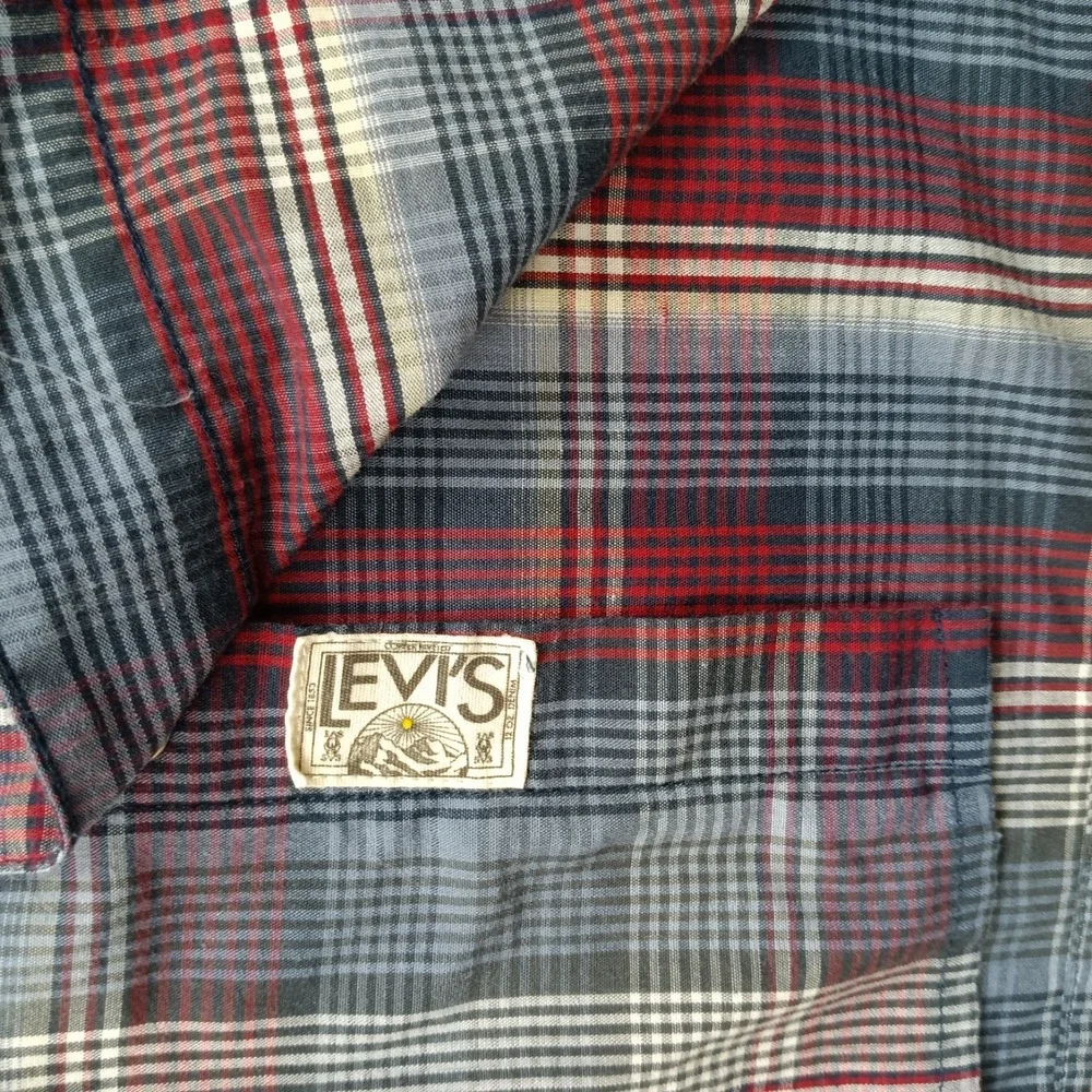 Levi's‎ Men's Pearl Snap Long Sleeve Western Plaid Shirt – Large